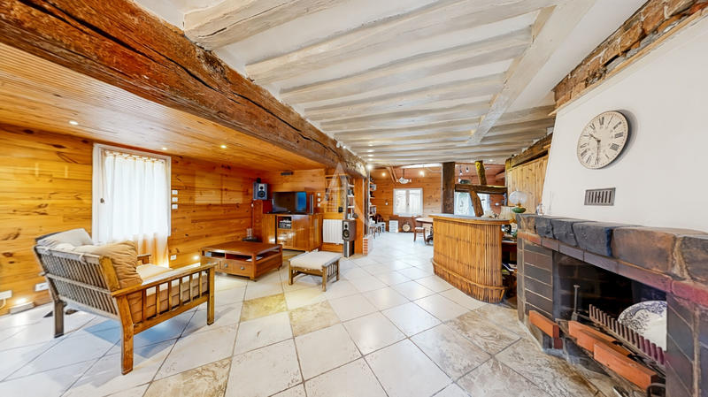 Maison - 139 m² - 6 pièces