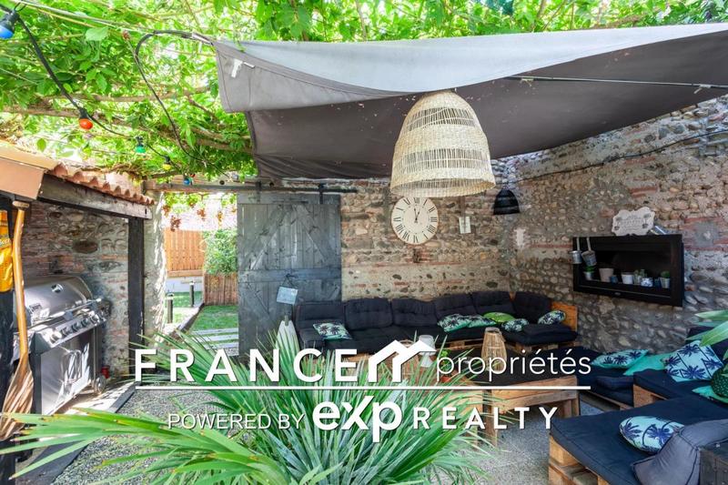 Maison - 245 m² - 7 pièces