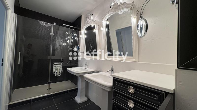 Appartement - 103 m² - 3 pièces