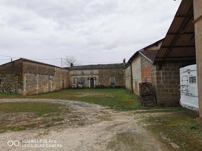 Hôtel particulier - 800 m² - 15 pièces