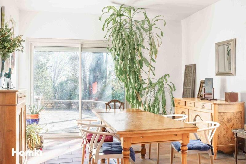 Propriété - 500 m² - 7 pièces