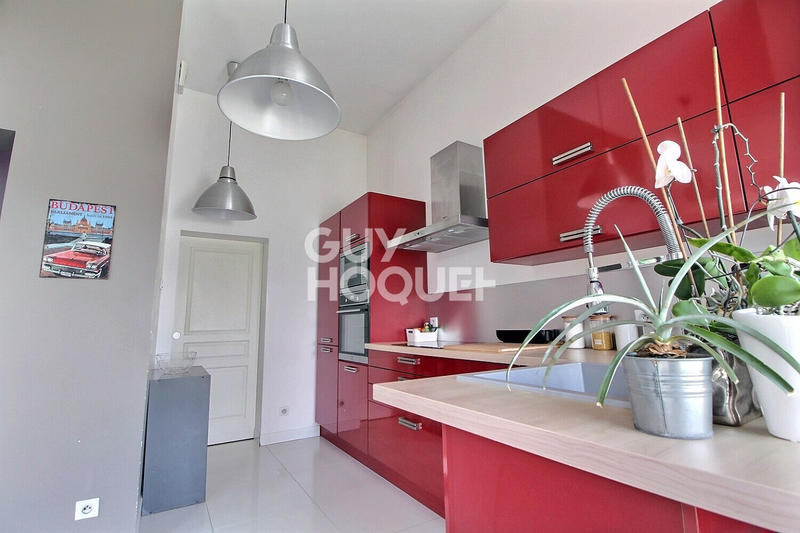 Maison - 142 m² - 6 pièces