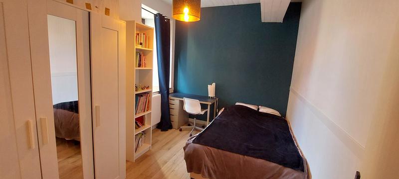 Maison - 80 m² - 5 pièces