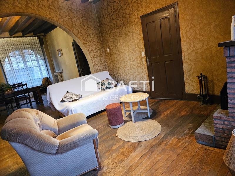 Maison - 260 m² - 9 pièces