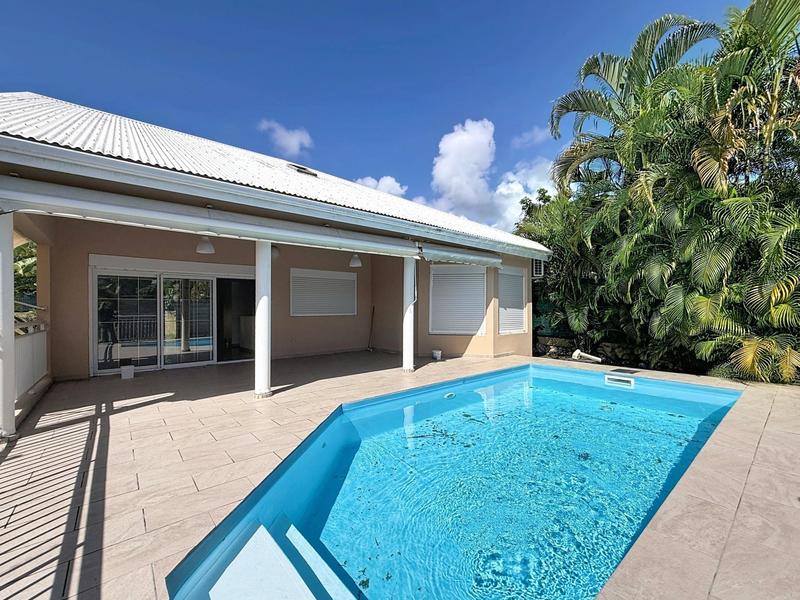 Maison - 120 m² - 5 pièces