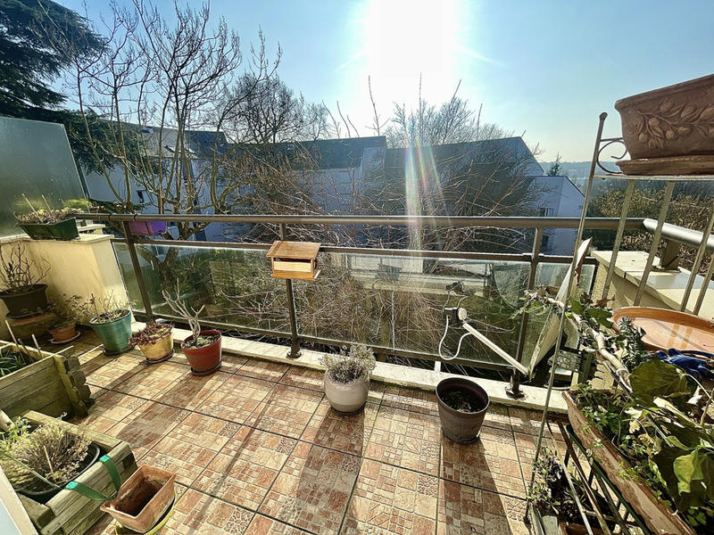 Duplex - 122 m² - 6 pièces