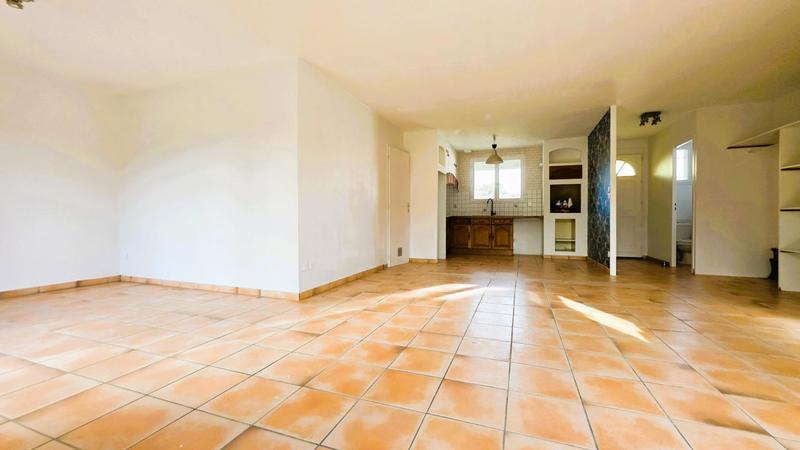 Maison - 94 m² - 4 pièces