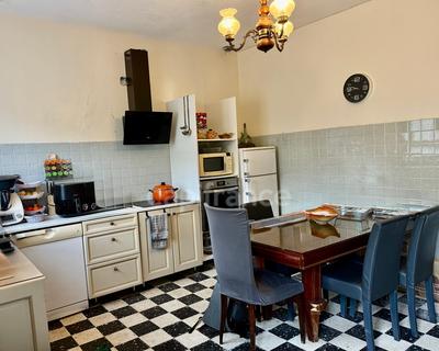 Maison - 85 m² - 3 pièces