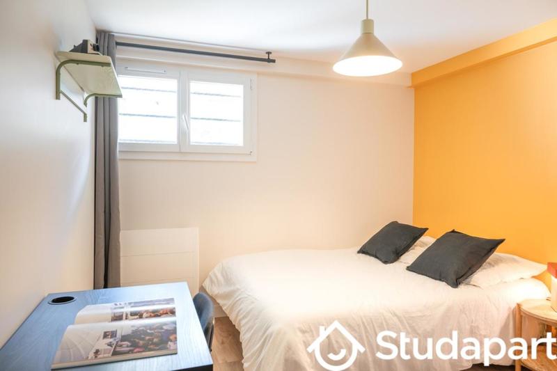 Chambre - 18 m² - 1 pièce