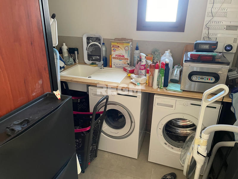 Mas - 260 m² - 6 pièces