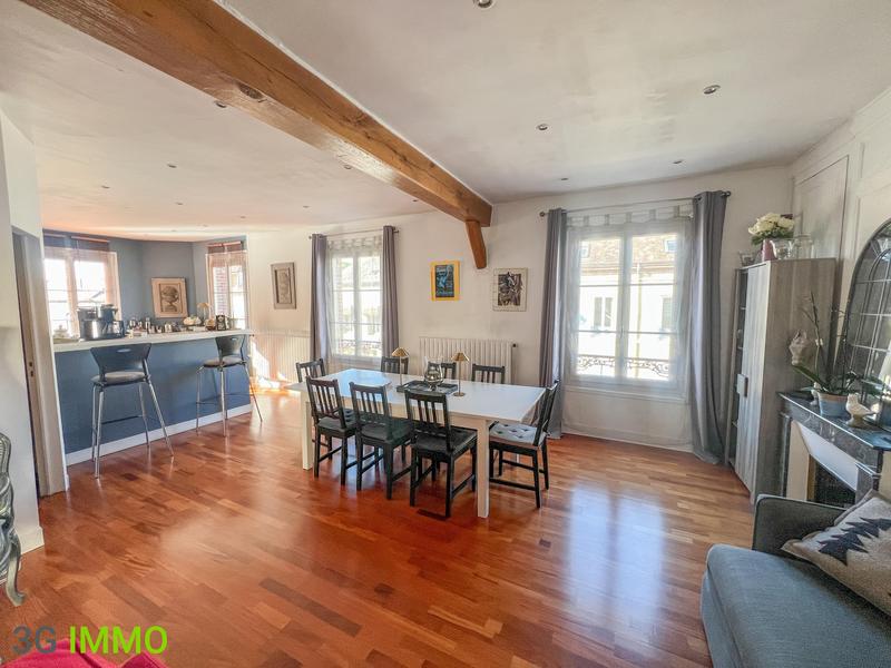 Duplex - 98 m² - 4 pièces