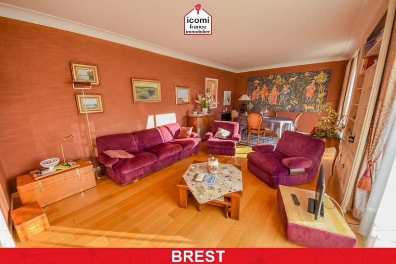 Maison - 148 m² - 7 pièces