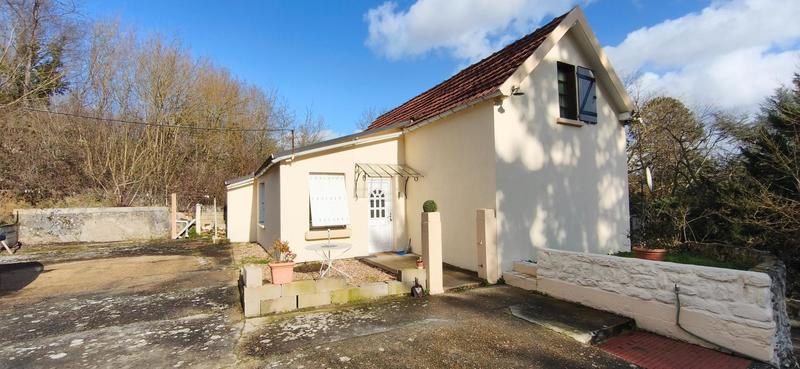 Maison - 80 m² - 4 pièces