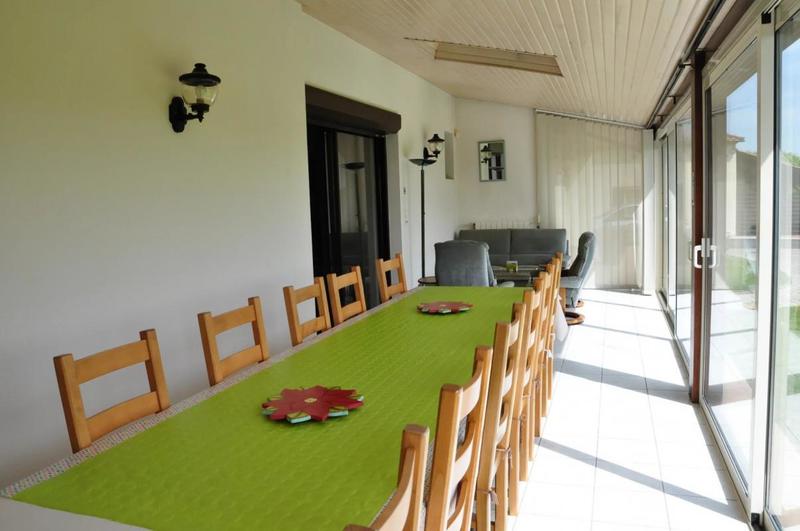 Maison - 218 m² - 8 pièces