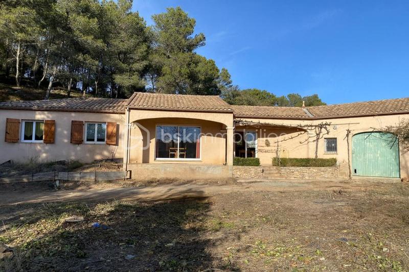 Maison traditionnelle - 100 m² - 4 pièces