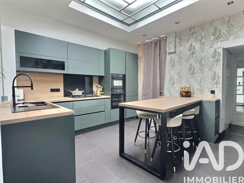 Maison - 88 m² - 4 pièces