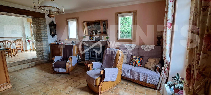 Maison - 167 m² - 6 pièces