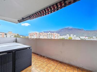 Appartement - 108 m² - 5 pièces