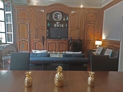 Bureau - 201 m² - 5 pièces