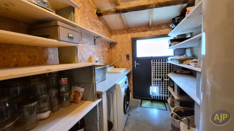 Maison - 121 m² - 4 pièces