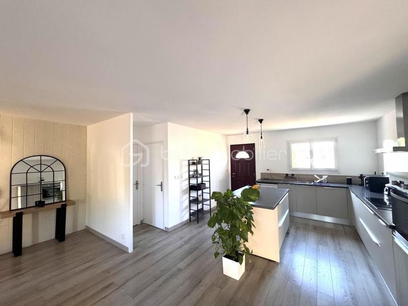 Maison - 114 m² - 4 pièces