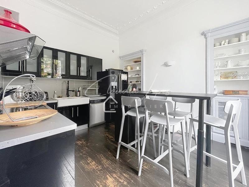 Appartement - 132 m² - 5 pièces