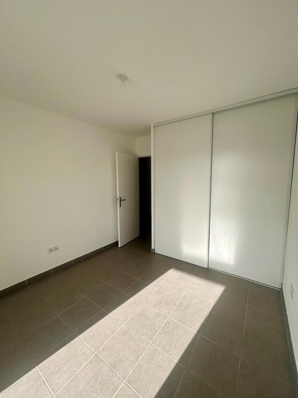 Appartement - 86 m² - 4 pièces