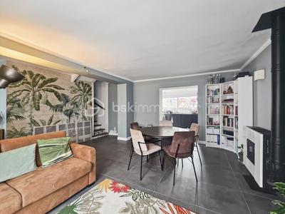 Maison de ville - 100 m² - 3 pièces