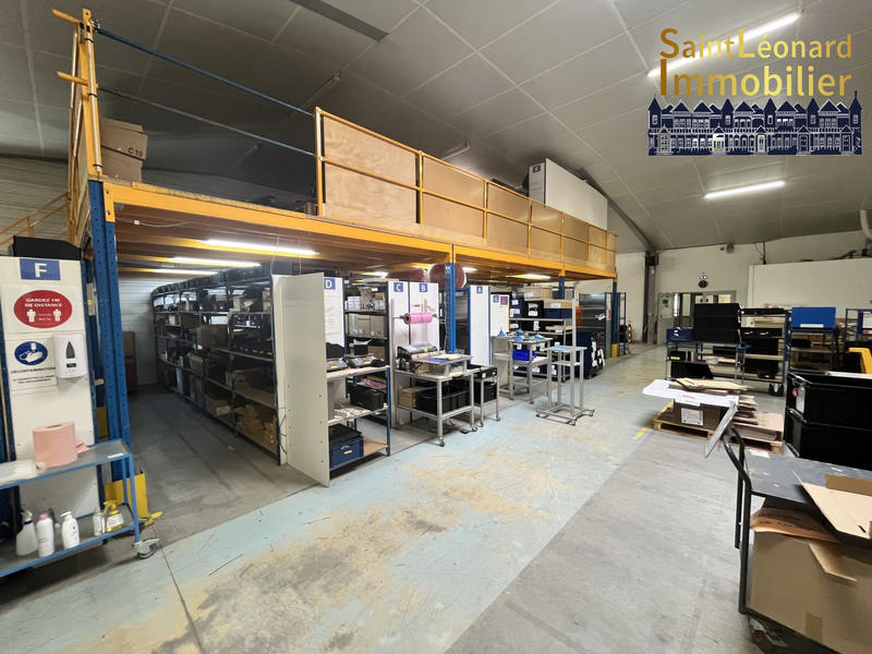 Local d'activités - 2 550 m²