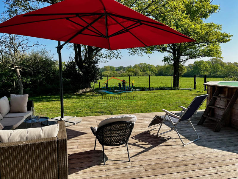 Maison traditionnelle - 140 m² - 6 pièces