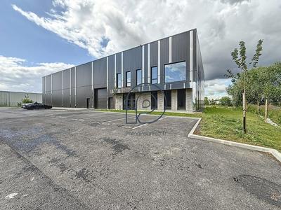 Entrepôt - 1 097 m²