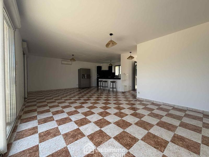 Maison - 97 m² - 4 pièces