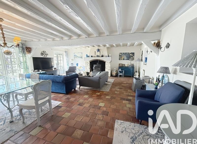 Maison - 310 m² - 8 pièces