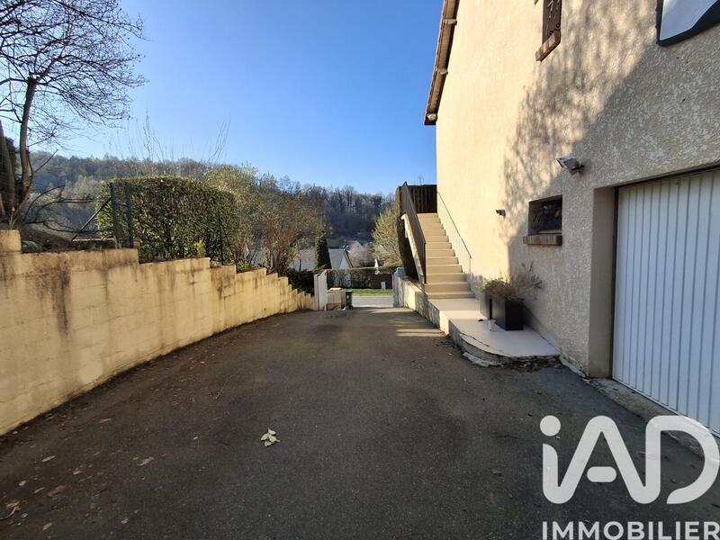 Maison - 128 m² - 6 pièces