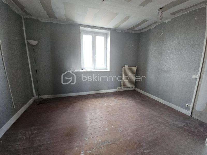 Maison - 163 m² - 7 pièces