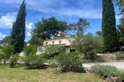 Maison - 162 m² - 5 pièces