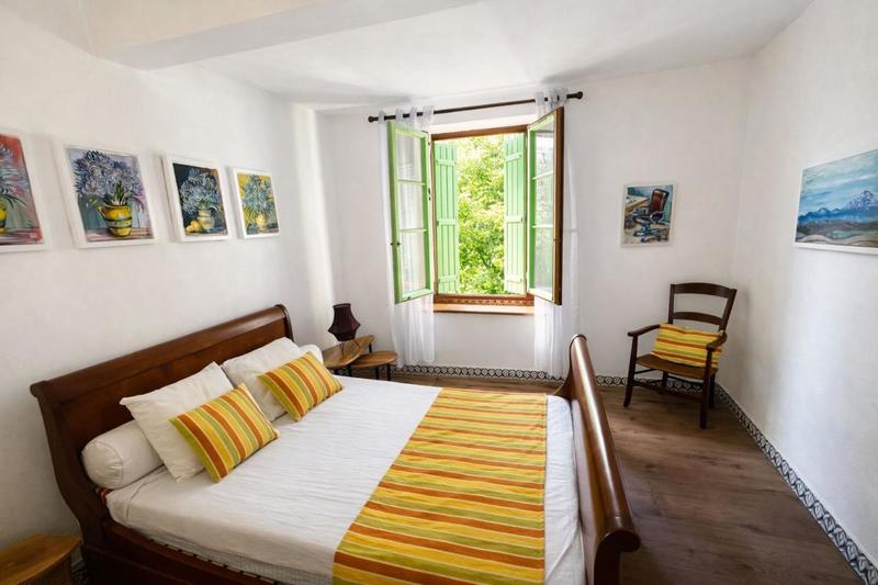 Propriété - 145 m² - 4 pièces