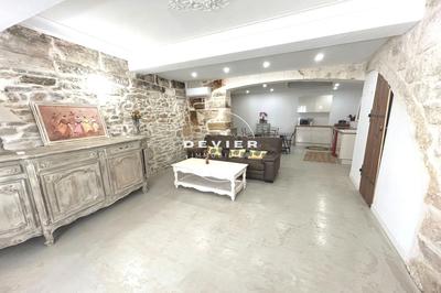 Maison de village - 130 m² - 5 pièces