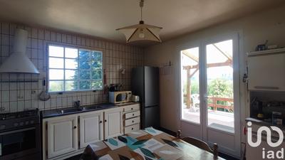 Maison - 170 m² - 8 pièces