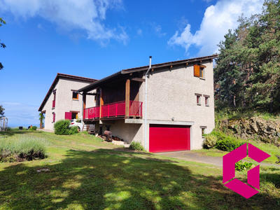 Maison - 293 m² - 11 pièces