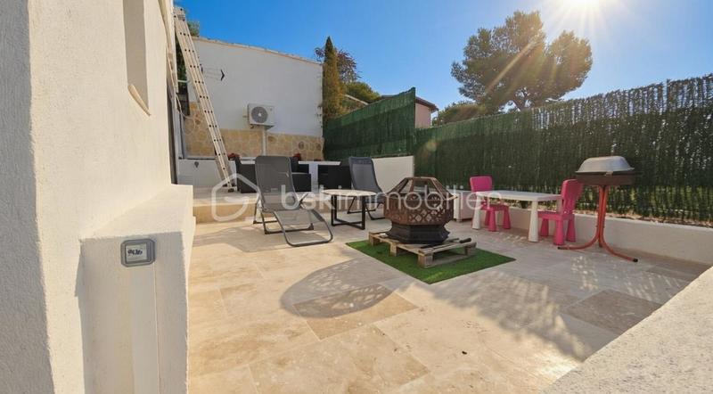 Maison - 92 m² - 5 pièces