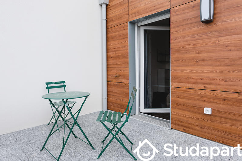 Chambre - 10 m² - 1 pièce