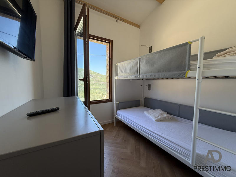 Maison traditionnelle - 115 m² - 4 pièces