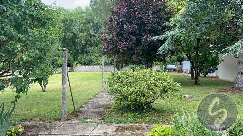 Maison - 128 m² - 7 pièces