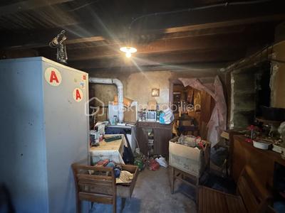 Corps de ferme - 200 m² - 4 pièces