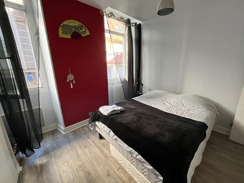 Appartement - 84 m² - 4 pièces