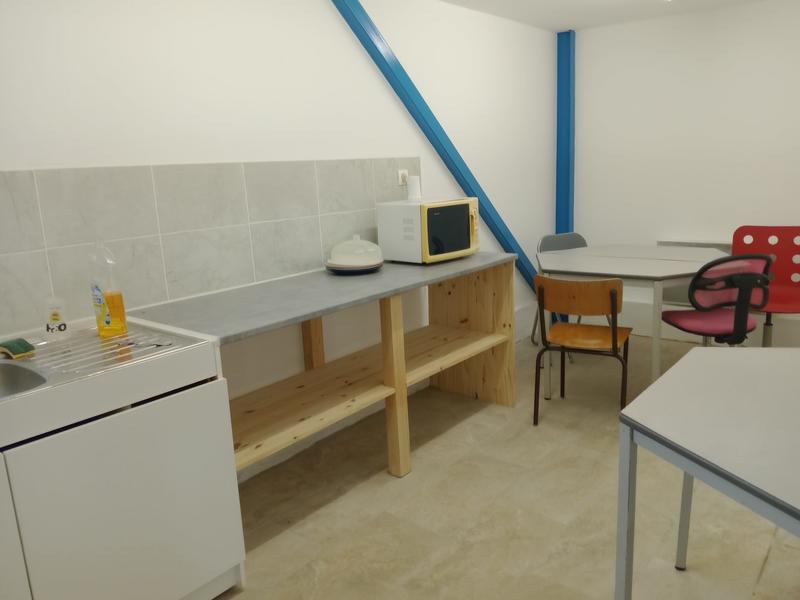 Local commercial - 150 m² - 2 pièces