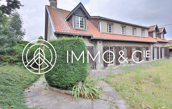 Maison - 260 m² - 6 pièces