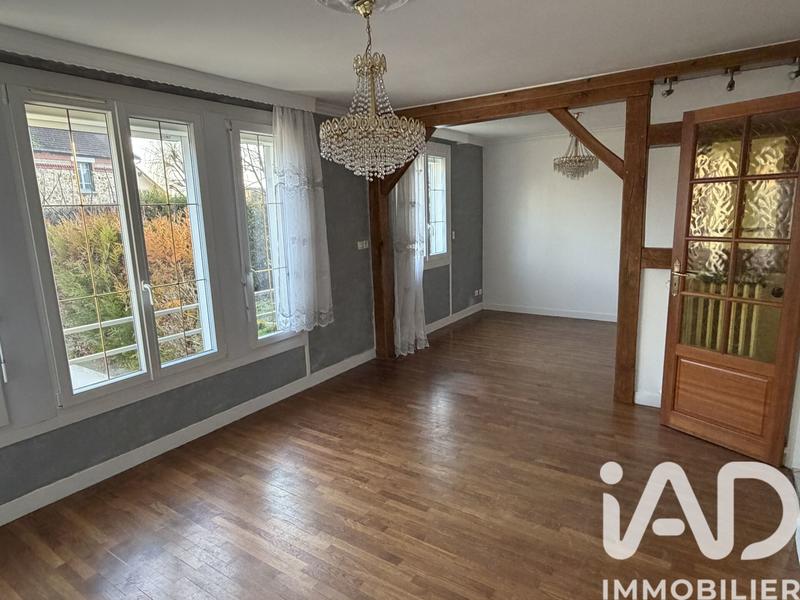 Maison - 101 m² - 7 pièces