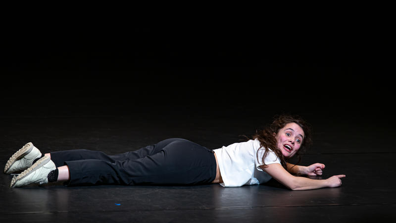 Spectacle « de la mort qui tue » Adèle Zouane